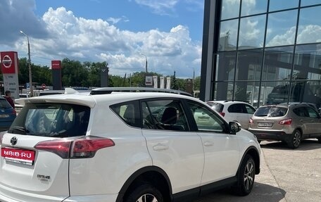Toyota RAV4, 2016 год, 2 500 000 рублей, 4 фотография