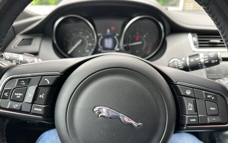 Jaguar E-Pace, 2018 год, 2 590 000 рублей, 14 фотография
