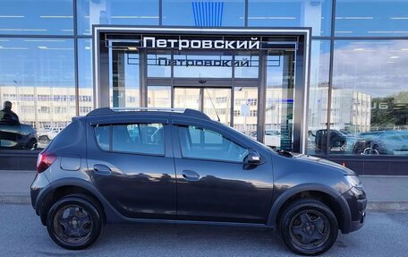 Renault Sandero II рестайлинг, 2016 год, 689 000 рублей, 5 фотография
