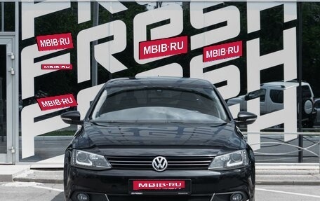 Volkswagen Jetta VI, 2014 год, 1 219 000 рублей, 3 фотография