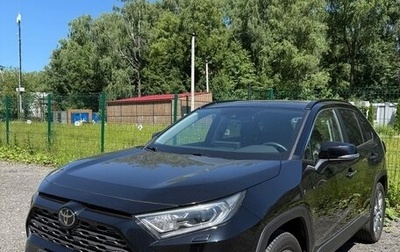 Toyota RAV4, 2021 год, 3 900 000 рублей, 1 фотография