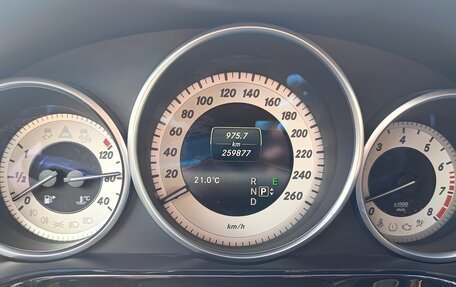 Mercedes-Benz E-Класс, 2013 год, 2 050 000 рублей, 11 фотография