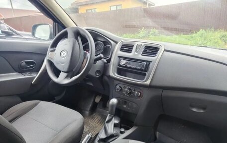 Renault Logan II, 2014 год, 590 000 рублей, 9 фотография
