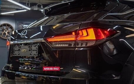 Lexus RX IV рестайлинг, 2020 год, 4 610 000 рублей, 5 фотография