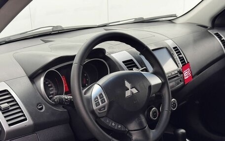 Mitsubishi Outlander III рестайлинг 3, 2008 год, 1 260 000 рублей, 16 фотография