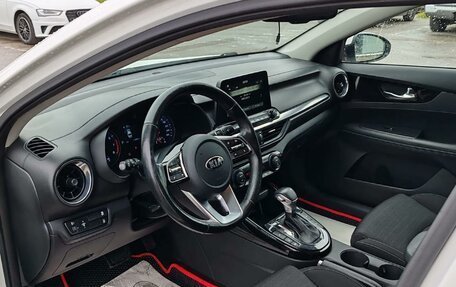 KIA Cerato IV, 2020 год, 1 799 000 рублей, 10 фотография