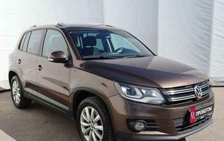 Volkswagen Tiguan I, 2016 год, 1 629 000 рублей, 3 фотография