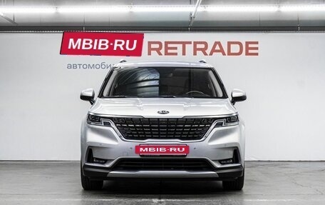 KIA Carnival, 2021 год, 4 299 000 рублей, 2 фотография