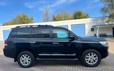 Toyota Land Cruiser 200, 2018 год, 18 500 000 рублей, 5 фотография