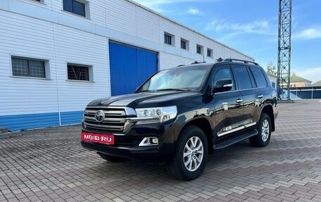 Toyota Land Cruiser 200, 2018 год, 18 500 000 рублей, 2 фотография