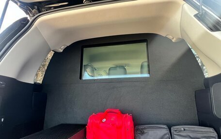 Toyota Land Cruiser 200, 2018 год, 18 500 000 рублей, 16 фотография