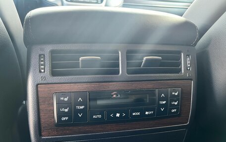 Toyota Land Cruiser 200, 2018 год, 18 500 000 рублей, 24 фотография