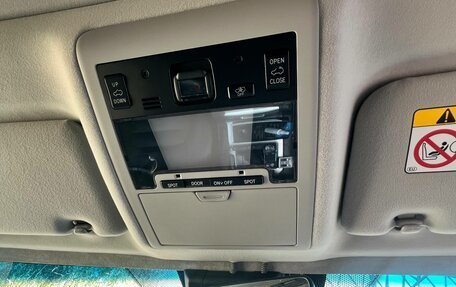 Toyota Land Cruiser 200, 2018 год, 18 500 000 рублей, 26 фотография