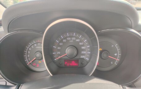 KIA Rio III рестайлинг, 2012 год, 1 000 000 рублей, 9 фотография