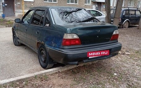 Daewoo Nexia I рестайлинг, 1997 год, 70 000 рублей, 4 фотография