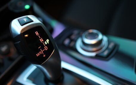 BMW 5 серия, 2012 год, 1 800 000 рублей, 15 фотография