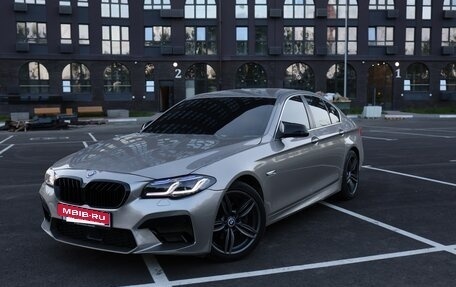 BMW 5 серия, 2012 год, 1 800 000 рублей, 2 фотография