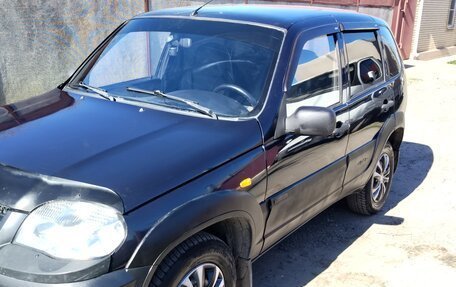 Chevrolet Niva I рестайлинг, 2010 год, 425 000 рублей, 5 фотография