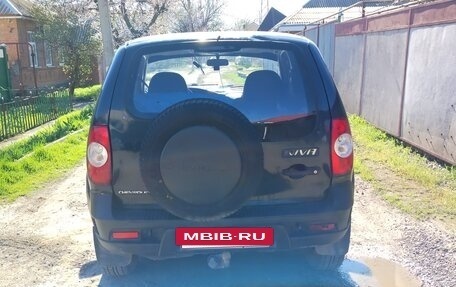 Chevrolet Niva I рестайлинг, 2010 год, 425 000 рублей, 2 фотография