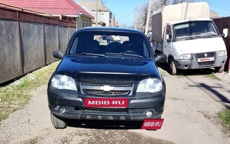 Chevrolet Niva I рестайлинг, 2010 год, 425 000 рублей, 3 фотография