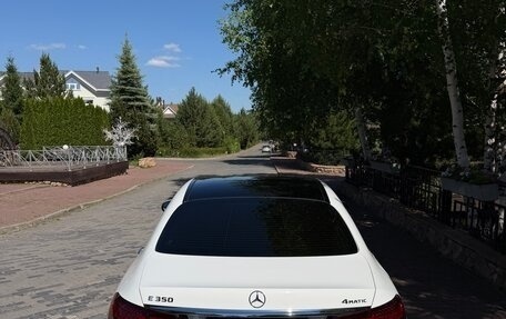 Mercedes-Benz E-Класс, 2020 год, 4 700 000 рублей, 5 фотография