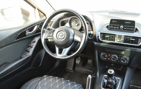 Mazda 3, 2014 год, 1 299 999 рублей, 11 фотография
