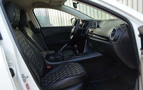 Mazda 3, 2014 год, 1 299 999 рублей, 19 фотография
