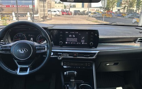 KIA K5, 2021 год, 1 450 000 рублей, 6 фотография