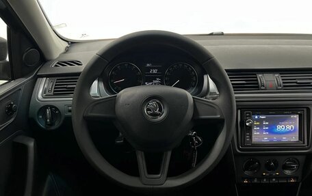 Skoda Rapid I, 2015 год, 1 150 000 рублей, 14 фотография