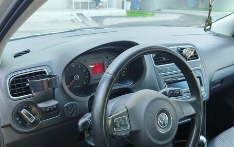 Volkswagen Polo VI (EU Market), 2011 год, 930 000 рублей, 7 фотография