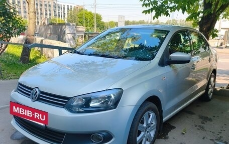Volkswagen Polo VI (EU Market), 2011 год, 930 000 рублей, 3 фотография