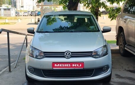 Volkswagen Polo VI (EU Market), 2011 год, 930 000 рублей, 2 фотография