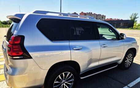 Toyota Land Cruiser Prado 150 рестайлинг 2, 2022 год, 7 500 000 рублей, 22 фотография