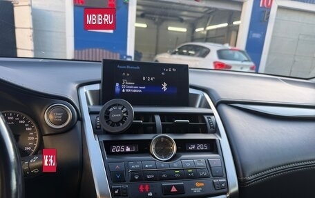 Lexus NX I, 2015 год, 2 400 000 рублей, 10 фотография