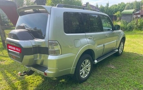 Mitsubishi Pajero IV, 2019 год, 3 200 000 рублей, 4 фотография