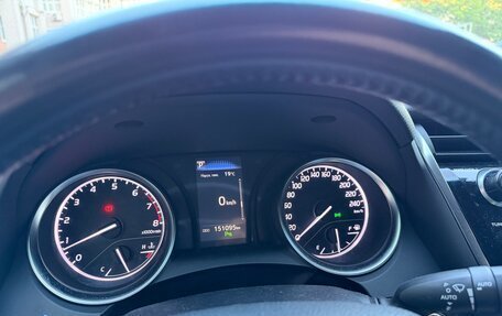 Toyota Camry, 2018 год, 2 300 000 рублей, 8 фотография