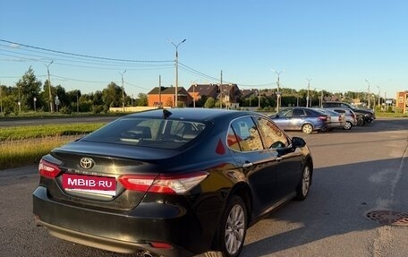 Toyota Camry, 2018 год, 2 300 000 рублей, 3 фотография