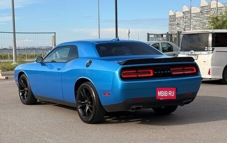 Dodge Challenger III рестайлинг 2, 2016 год, 2 990 000 рублей, 4 фотография