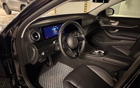 Mercedes-Benz E-Класс, 2022 год, 6 900 000 рублей, 9 фотография