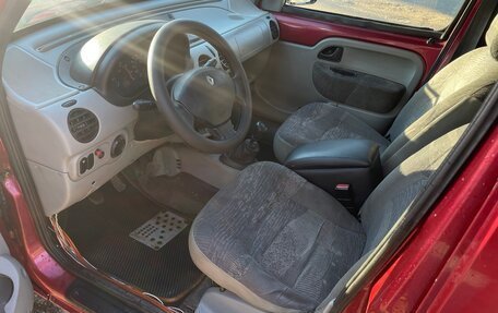 Renault Kangoo II рестайлинг, 2003 год, 200 000 рублей, 9 фотография
