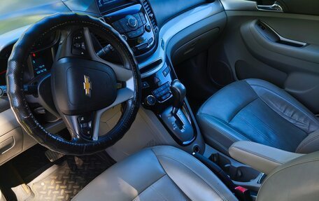 Chevrolet Orlando I, 2012 год, 1 500 000 рублей, 30 фотография
