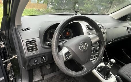 Toyota Corolla, 2012 год, 1 100 000 рублей, 8 фотография