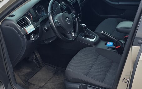 Volkswagen Jetta VI, 2012 год, 1 150 000 рублей, 6 фотография