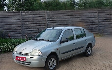 Renault Clio III, 2001 год, 180 000 рублей, 1 фотография
