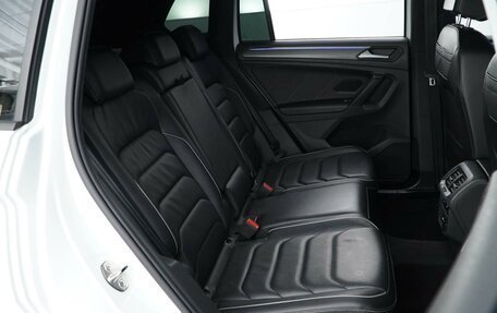 Volkswagen Tiguan II, 2021 год, 3 899 046 рублей, 9 фотография