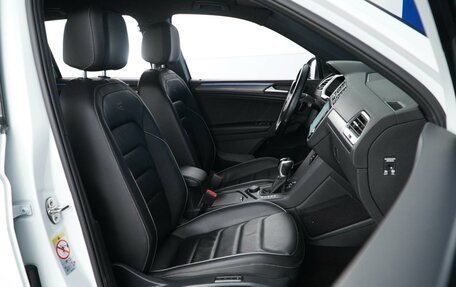 Volkswagen Tiguan II, 2021 год, 3 899 046 рублей, 10 фотография