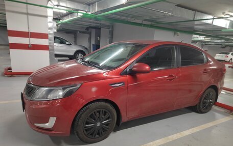 KIA Rio III рестайлинг, 2011 год, 700 000 рублей, 4 фотография