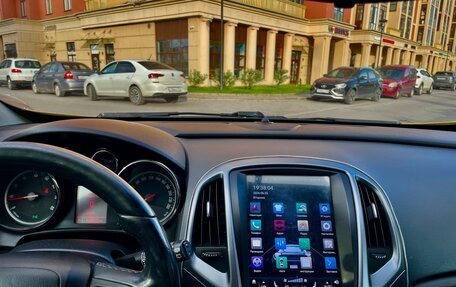 Opel Astra J, 2013 год, 860 000 рублей, 6 фотография