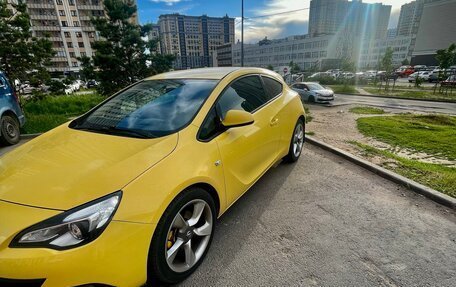 Opel Astra J, 2013 год, 860 000 рублей, 2 фотография