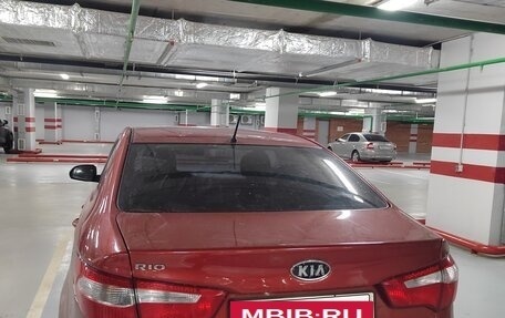 KIA Rio III рестайлинг, 2011 год, 700 000 рублей, 2 фотография